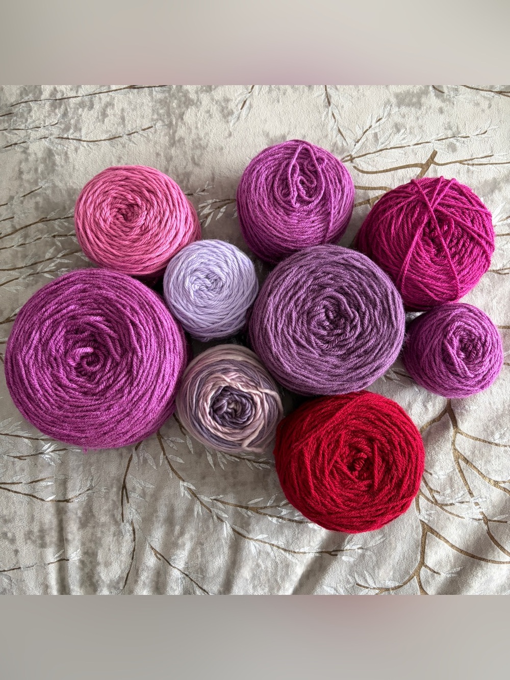 pink and purple yarn bundle